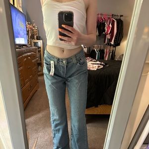 Low slouch 313 boot cut levi jeans